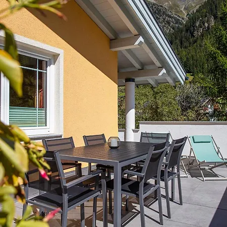 Monalisa 아파트 *